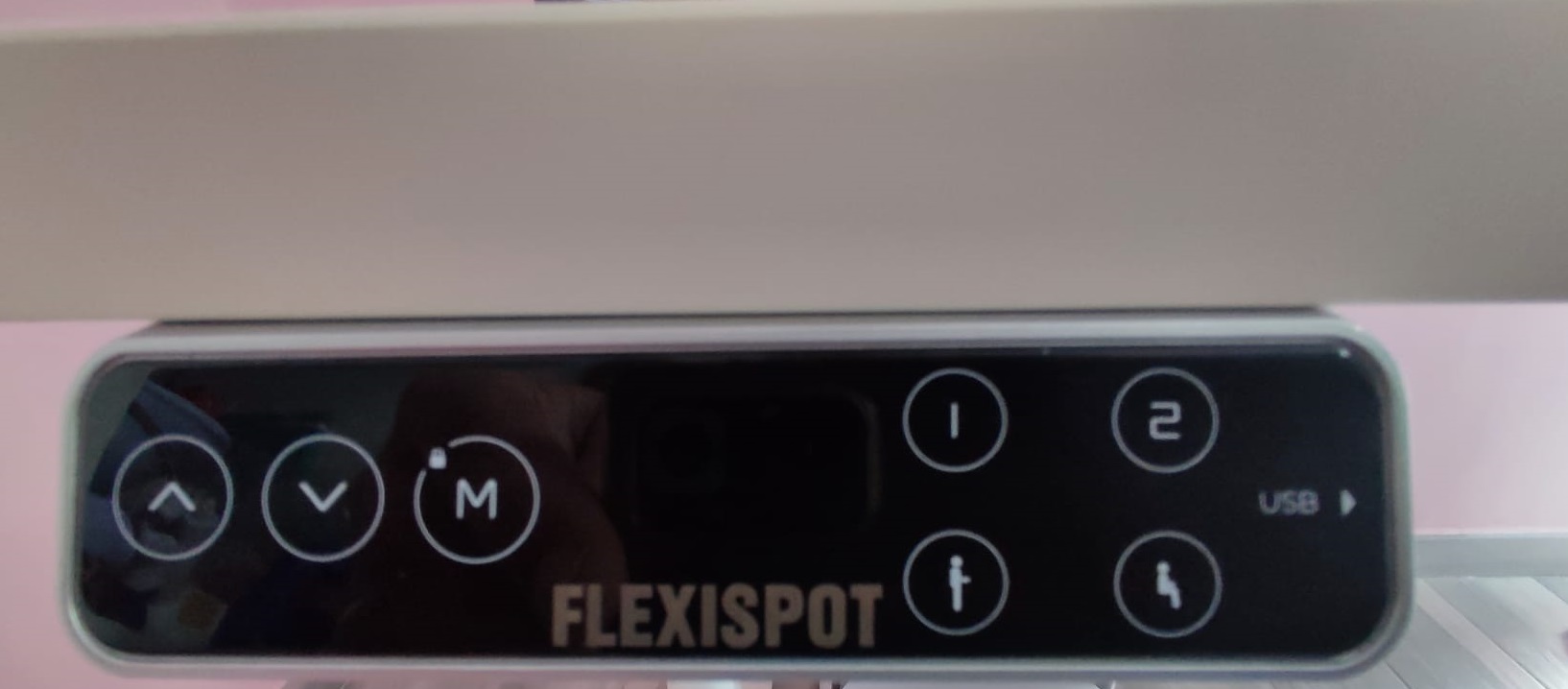recensione flexispot Recensione Flexispot E8 : La Scrivania elettrica regolabile perfetta per tutti